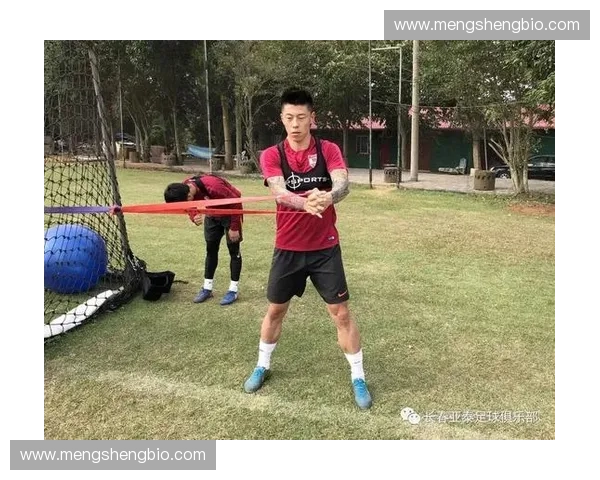 如何选择与打造专业体能教练培养方案提升运动员竞技水平和健康管理